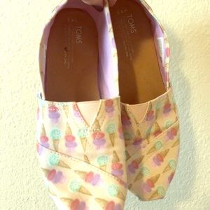 Women’s TOMS ice cream slip on shoe
